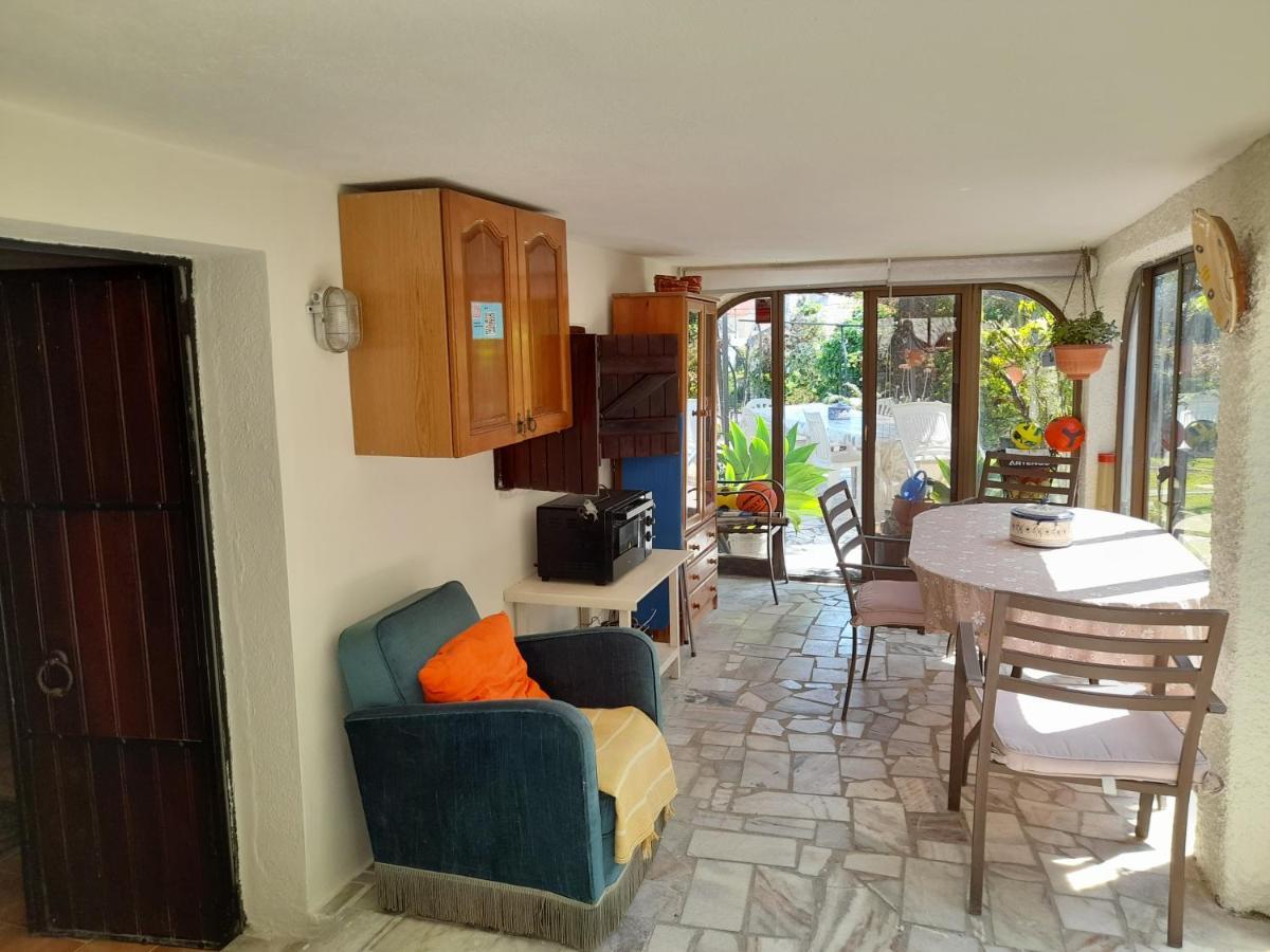 Villa Casa Das Palmeiras シャルネカ エクステリア 写真